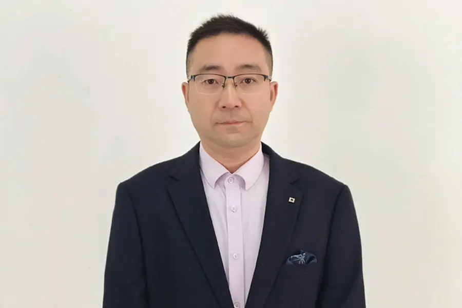 Engenheiro Chefe: Ethan Zhang